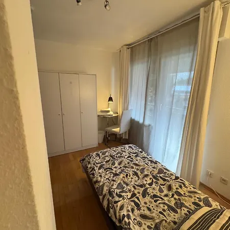 Ankunft * Stuttgart